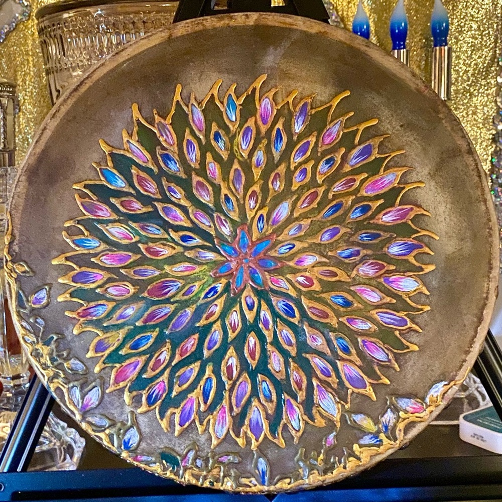 Radiant Gold Leaf Tof – Colorful Art Edition